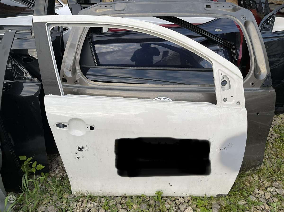 Toyota Aygo Bamperis ir durys