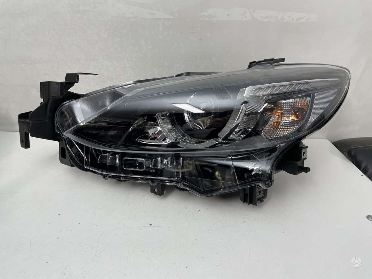 Mazda 6 lights