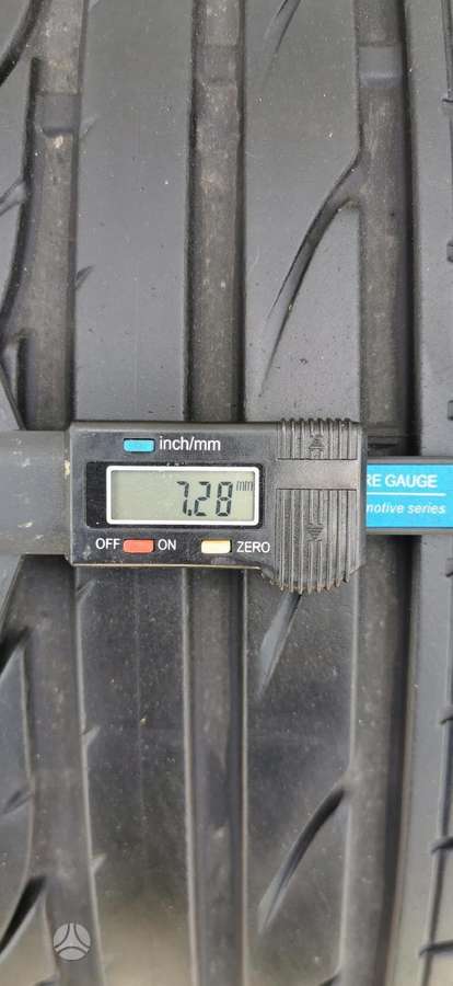 Bridgestone, summer 235/40 R19