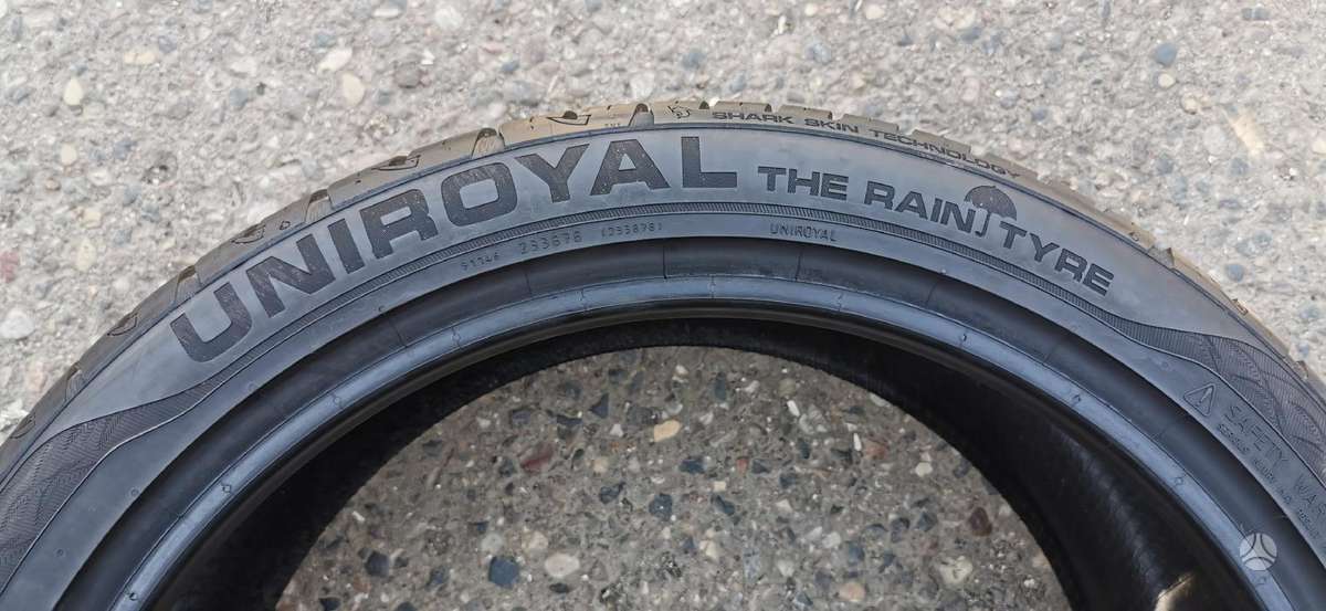 Uniroyal, vasarinės 235/40 R19