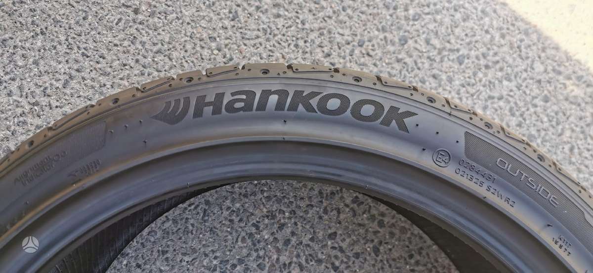 Hankook, summer 235/40 R19