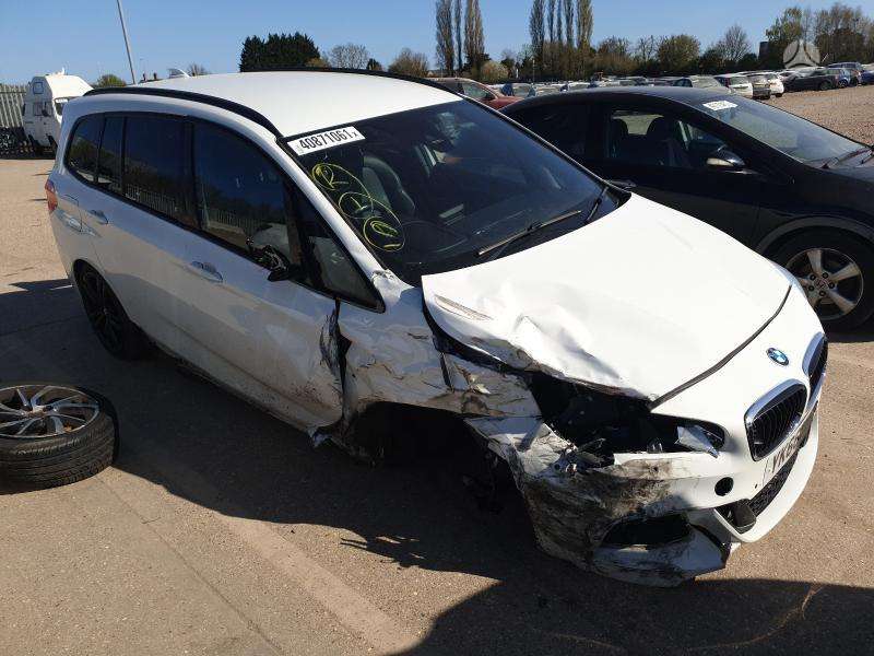 BMW 2 serija dalimis