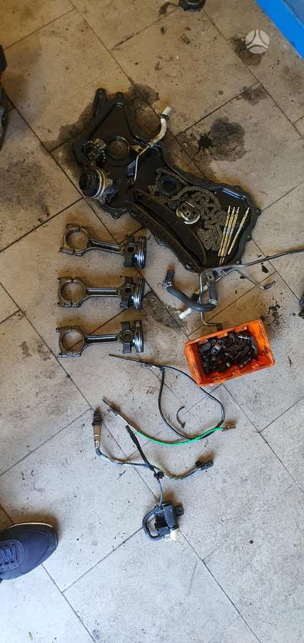 Renault Trafic, R9M, engine parts