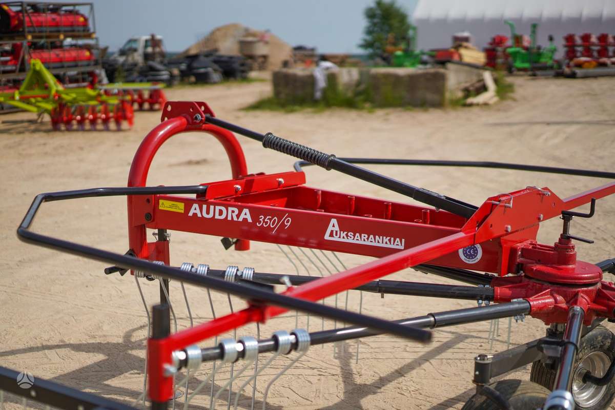 AUKSARANKIAI AUDRA 350/9 tamdem, grėbliai