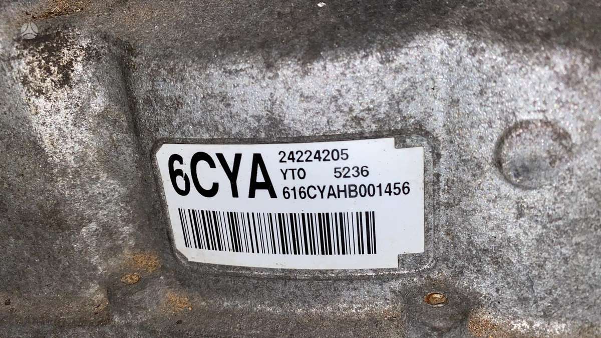 Chevrolet Corvette, 6CYA, детали кузова
