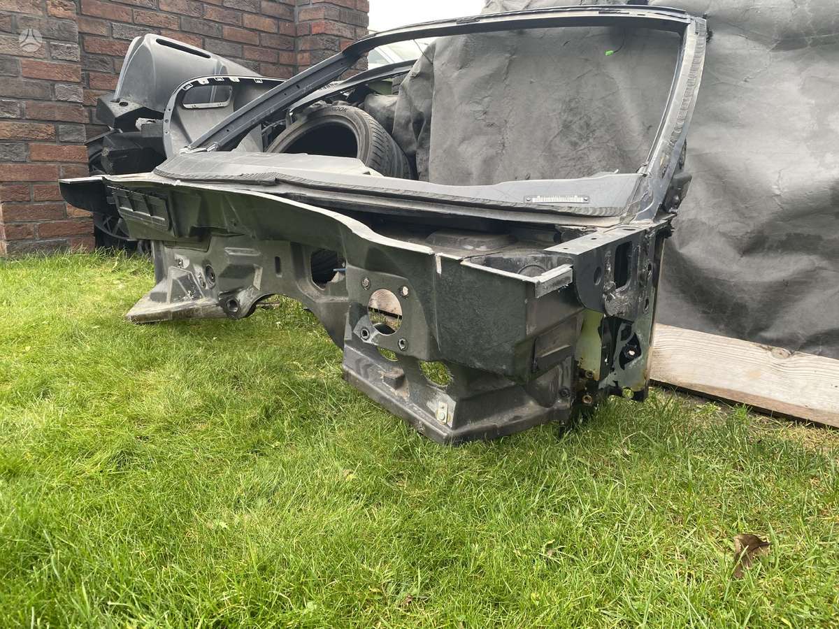 Chevrolet Corvette, 6CYA, kėbulo dalys