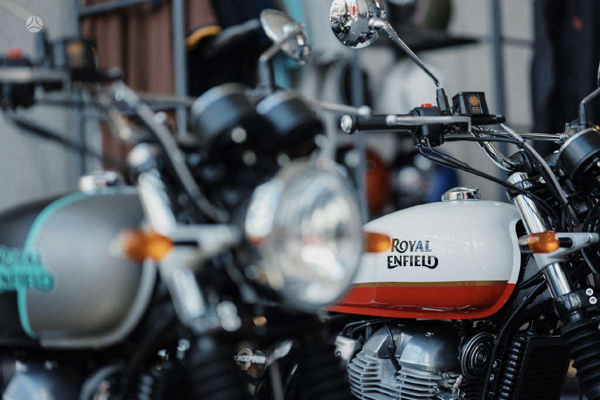 Royal Enfield INTERCEPTOR 648cc, street / classic
