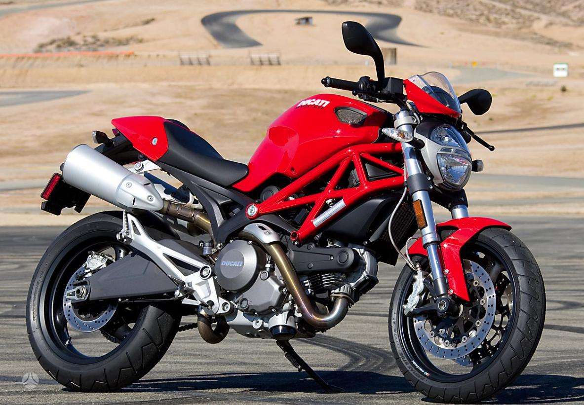 Ducati Monster, street / классические