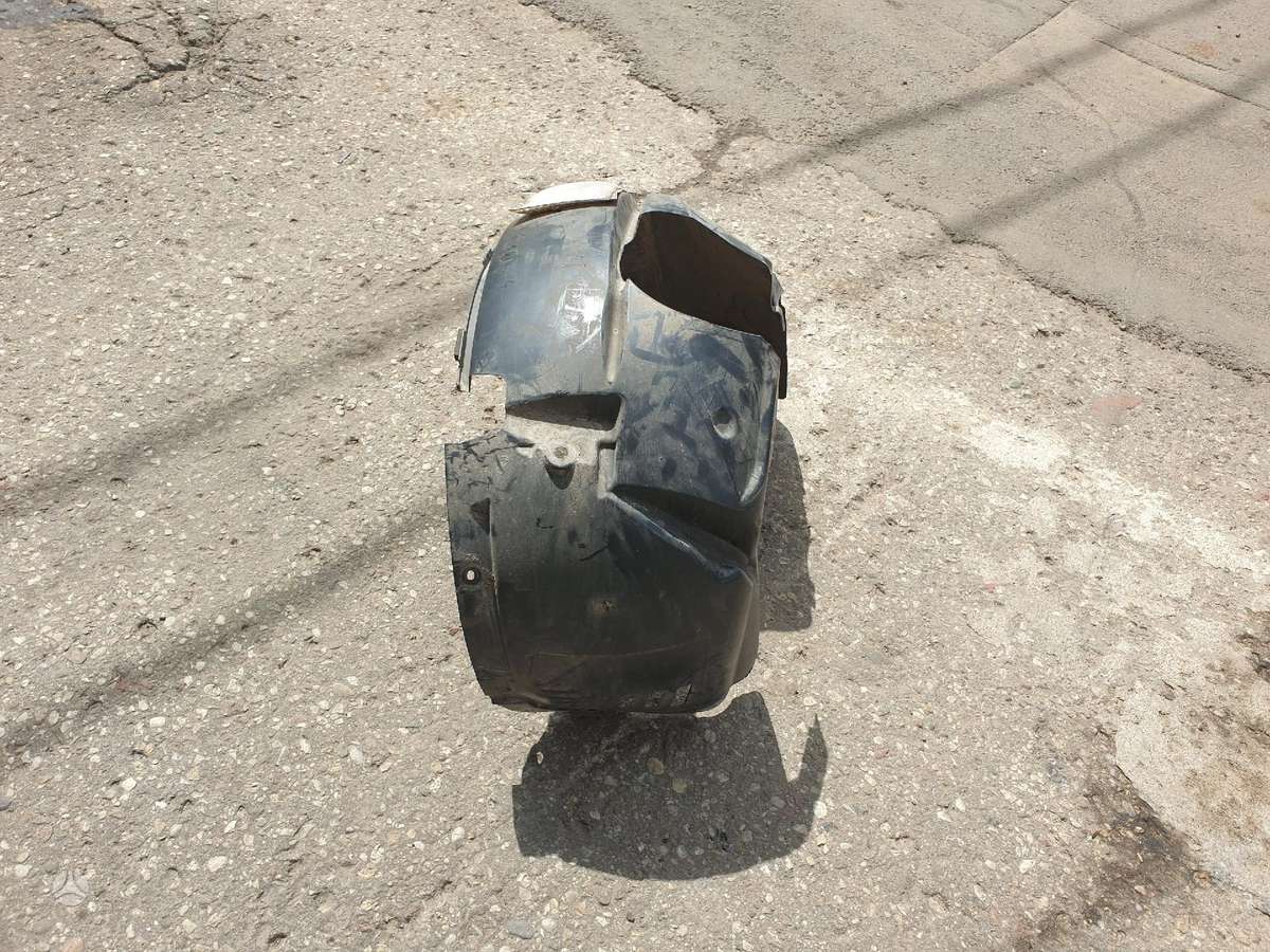 Ford Fiesta bumpers, lights