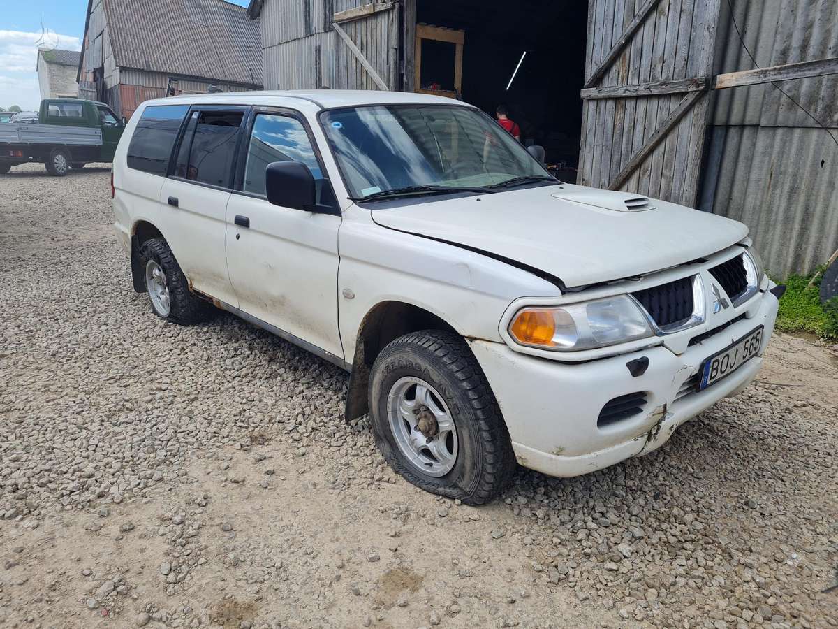 Mitsubishi Pajero Sport