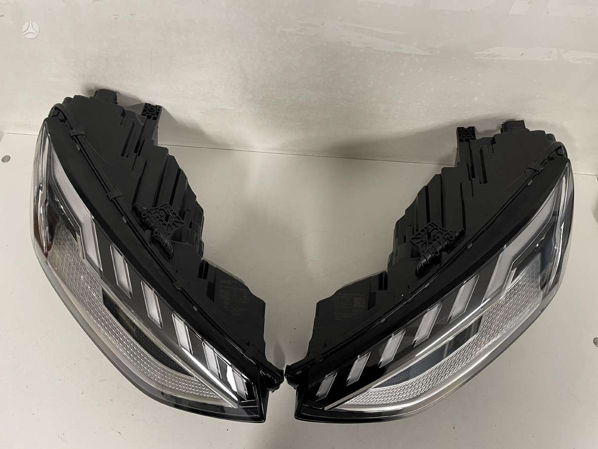Audi A4 lights