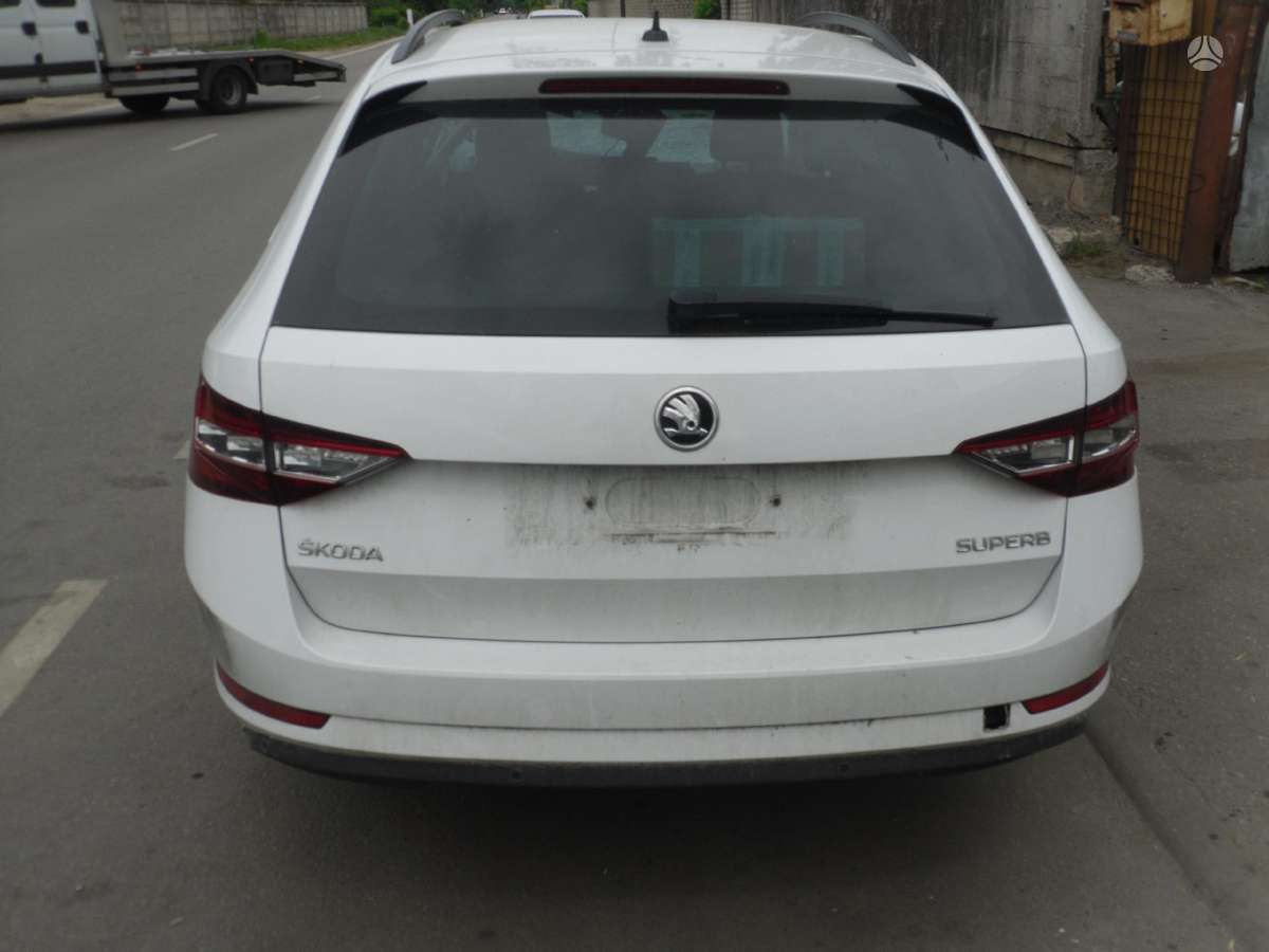 Skoda Superb for parts