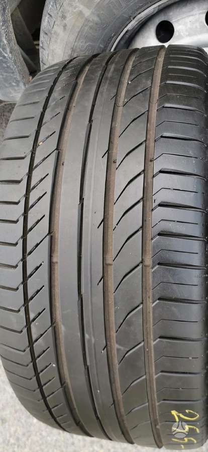 Continental, vasaras 255/35 R19
