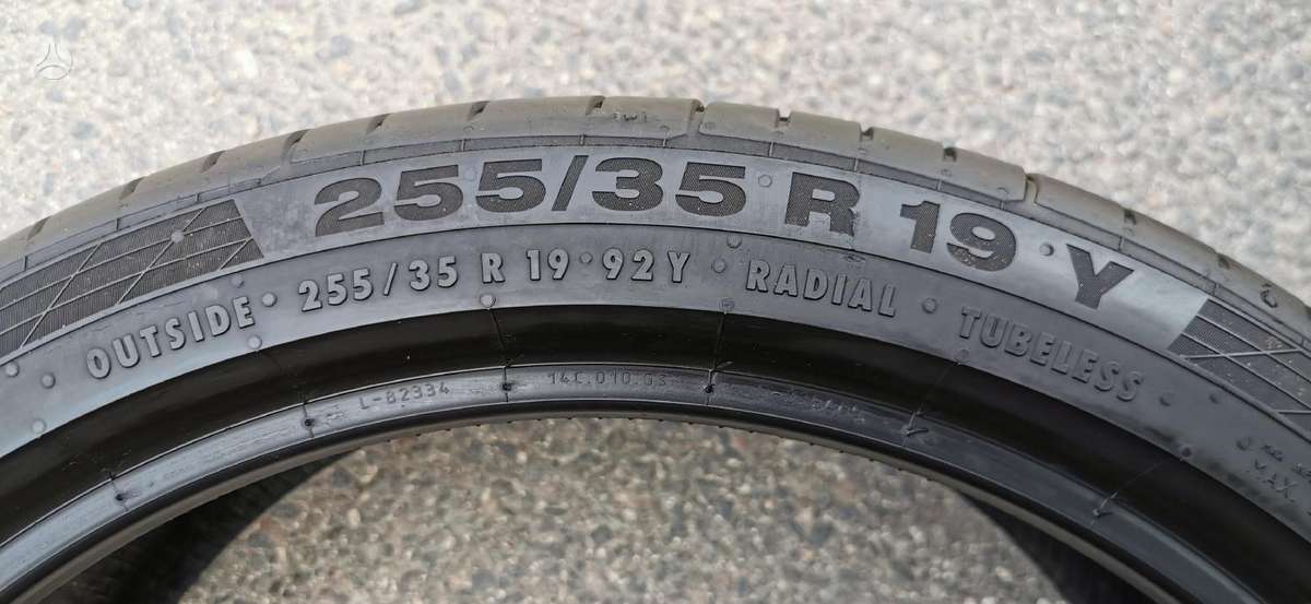 Continental, vasaras 255/35 R19
