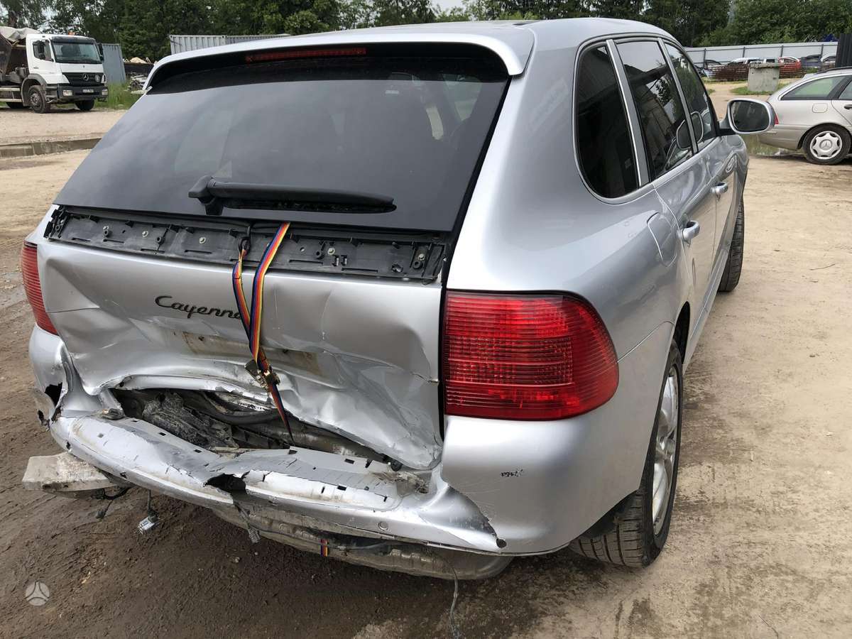 Porsche Cayenne по частям