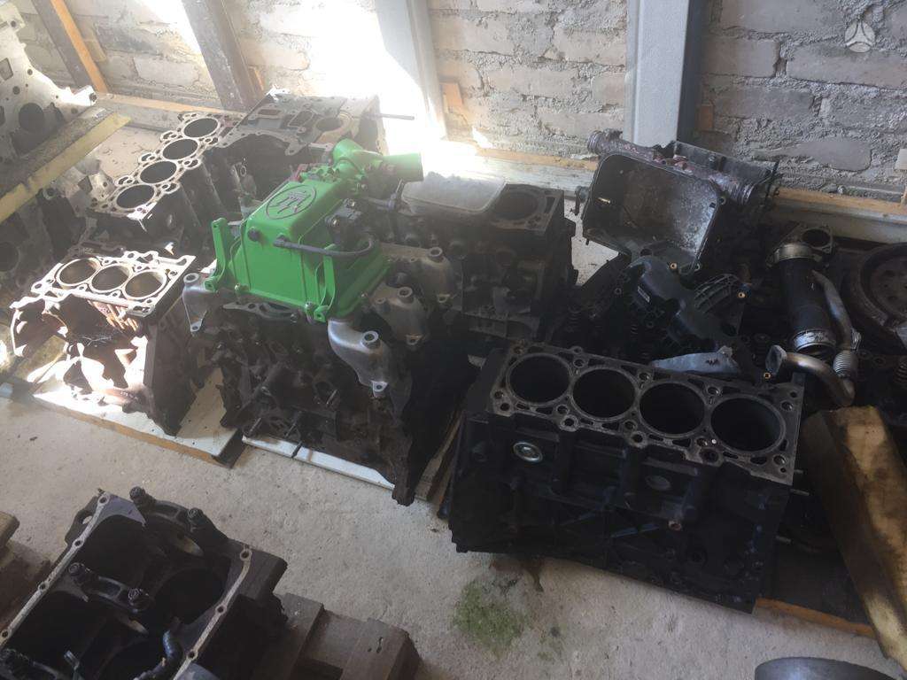 Maserati Biturbo engine parts
