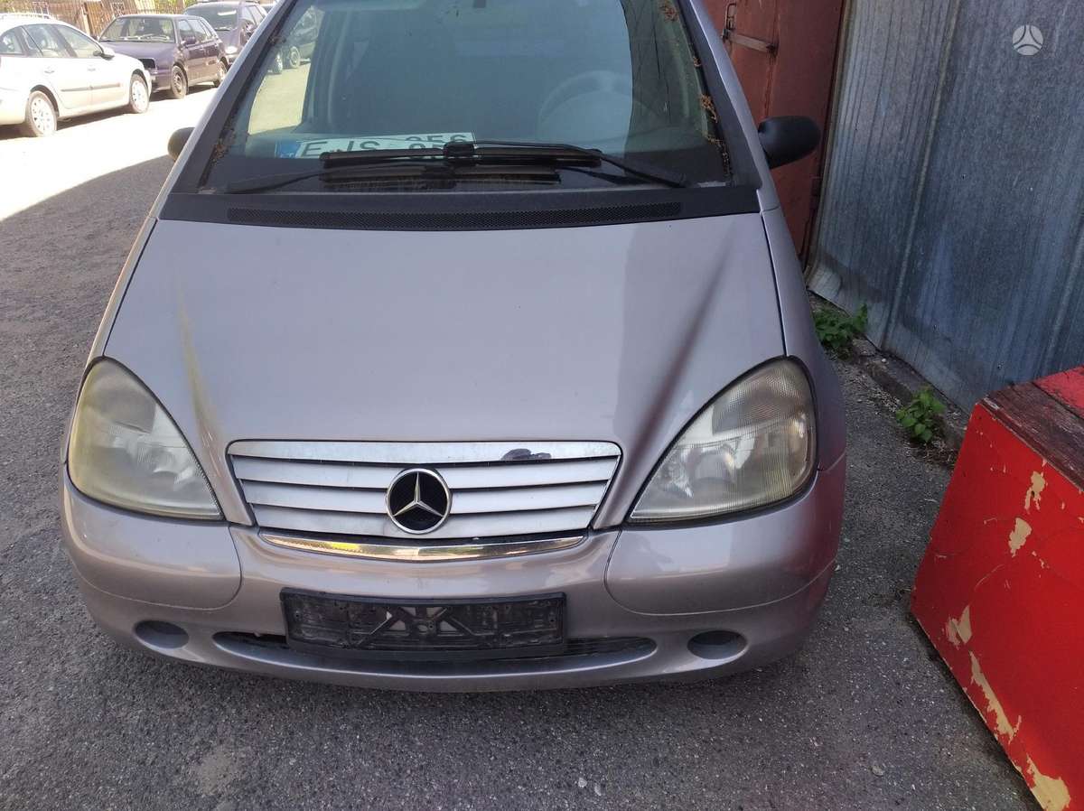 Mercedes-Benz A140 по частям