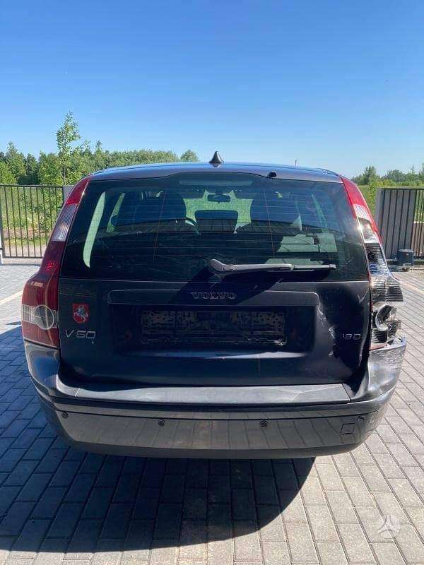 Volvo V50