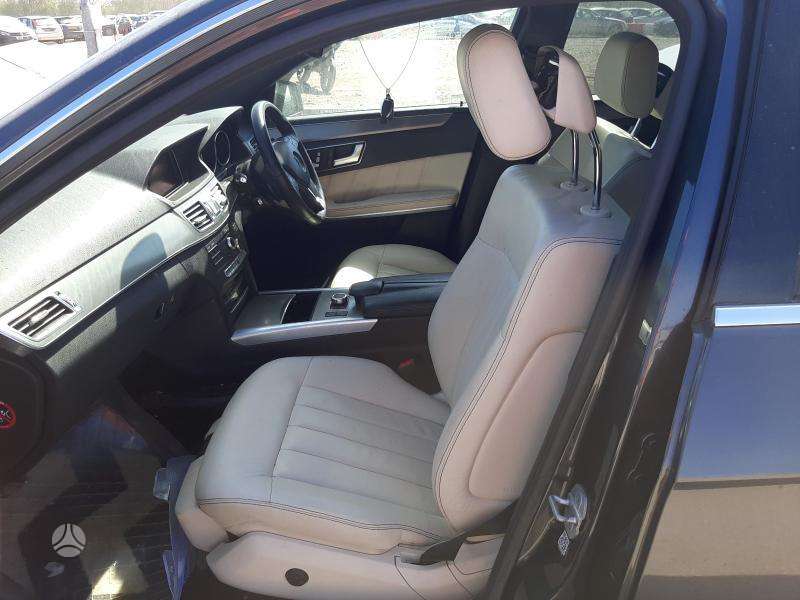 Mercedes-Benz E220 dalimis