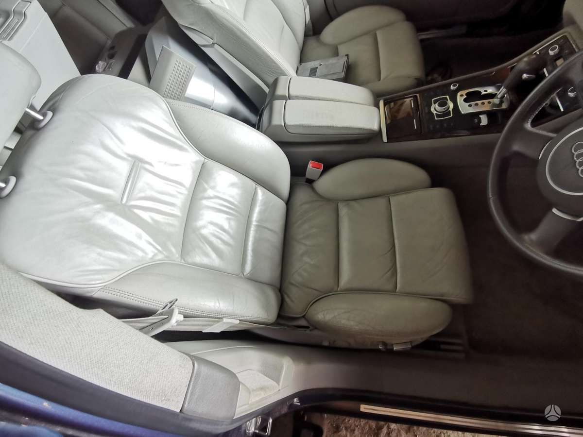 Audi A8 по частям