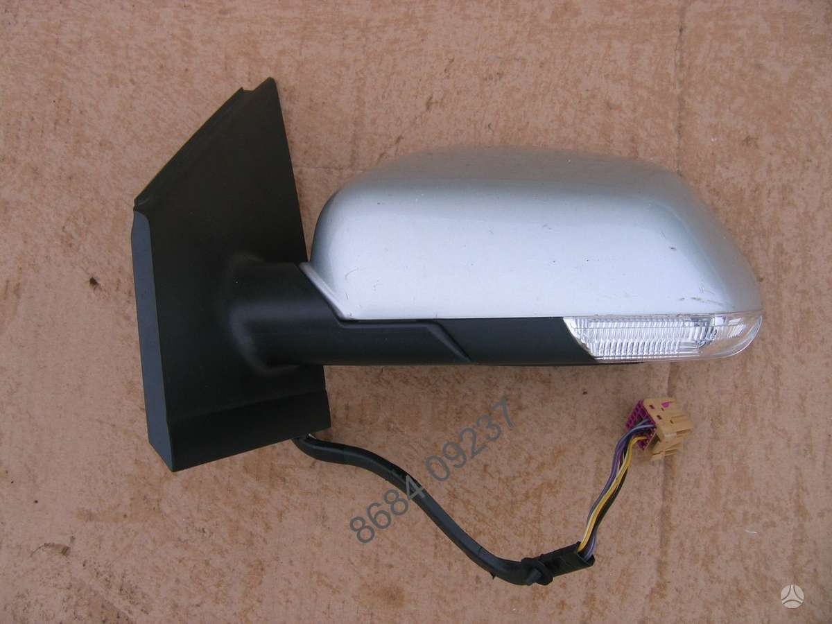 Volkswagen Polo mirrors