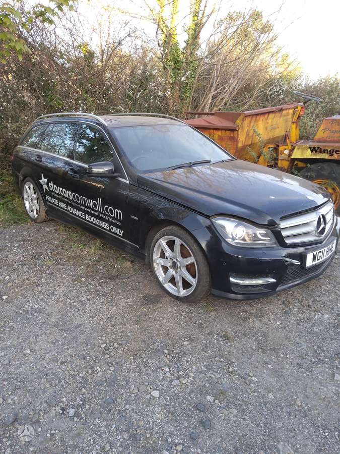 Mercedes-Benz C220 dalimis