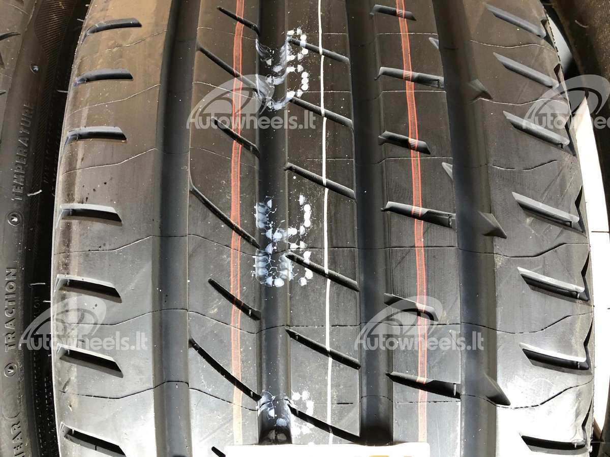 Lassa Driveways Sport, summer 235/35 R19
