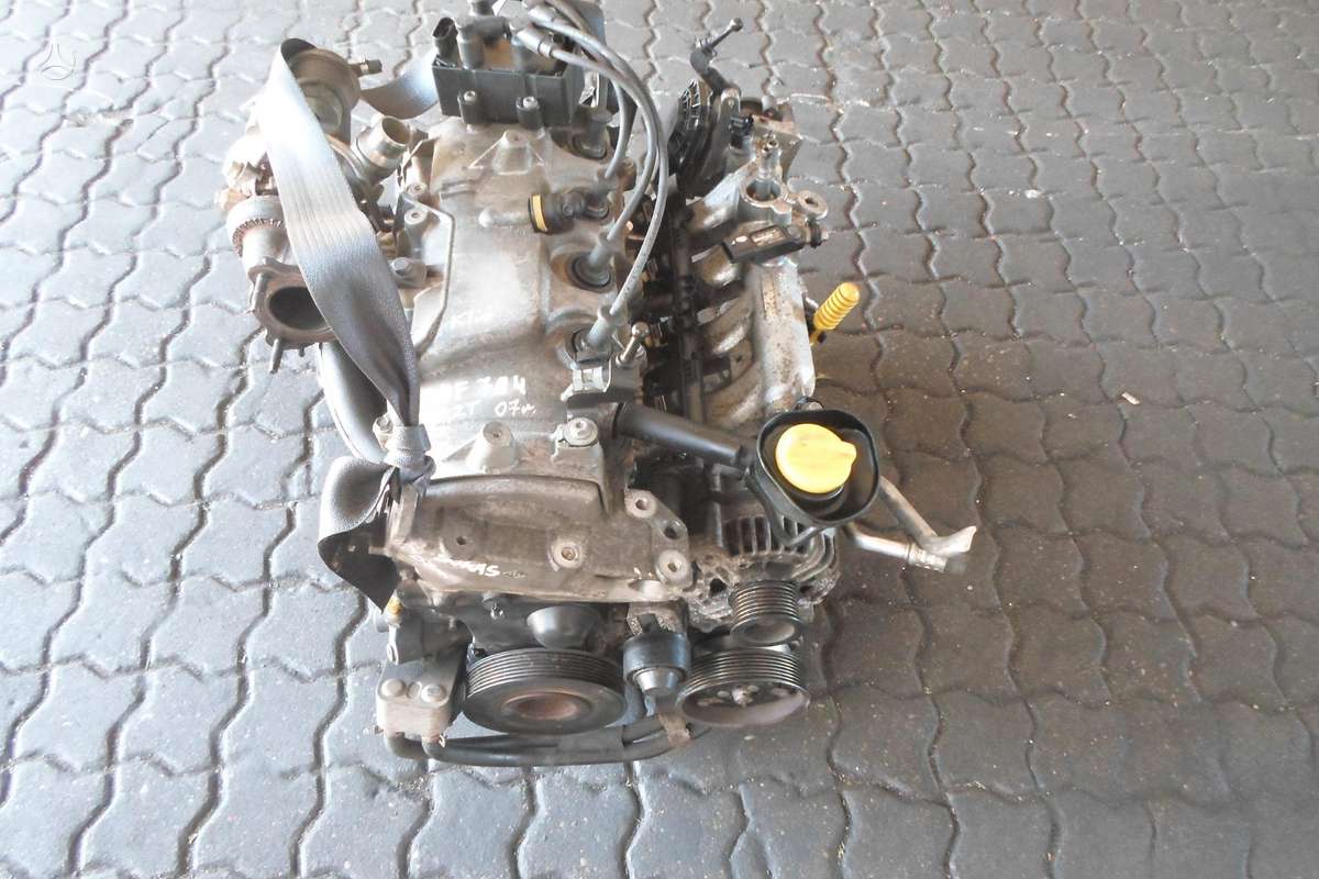 Renault Clio Variklis 1 2t d4f 784