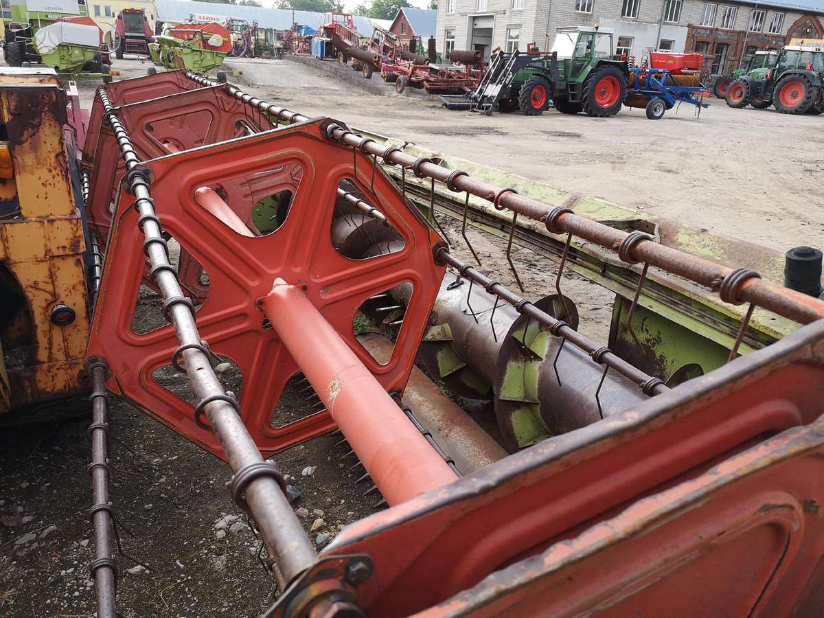 Claas Dominator 98s