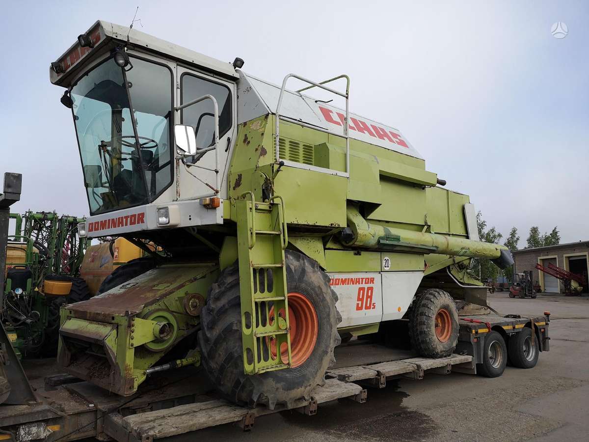 Claas Dominator 98s