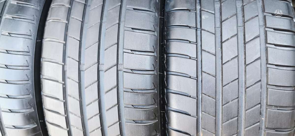 Bridgestone, summer 215/40 R18