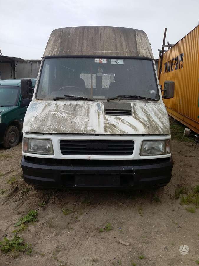 Iveco DAILY, passenger vans
