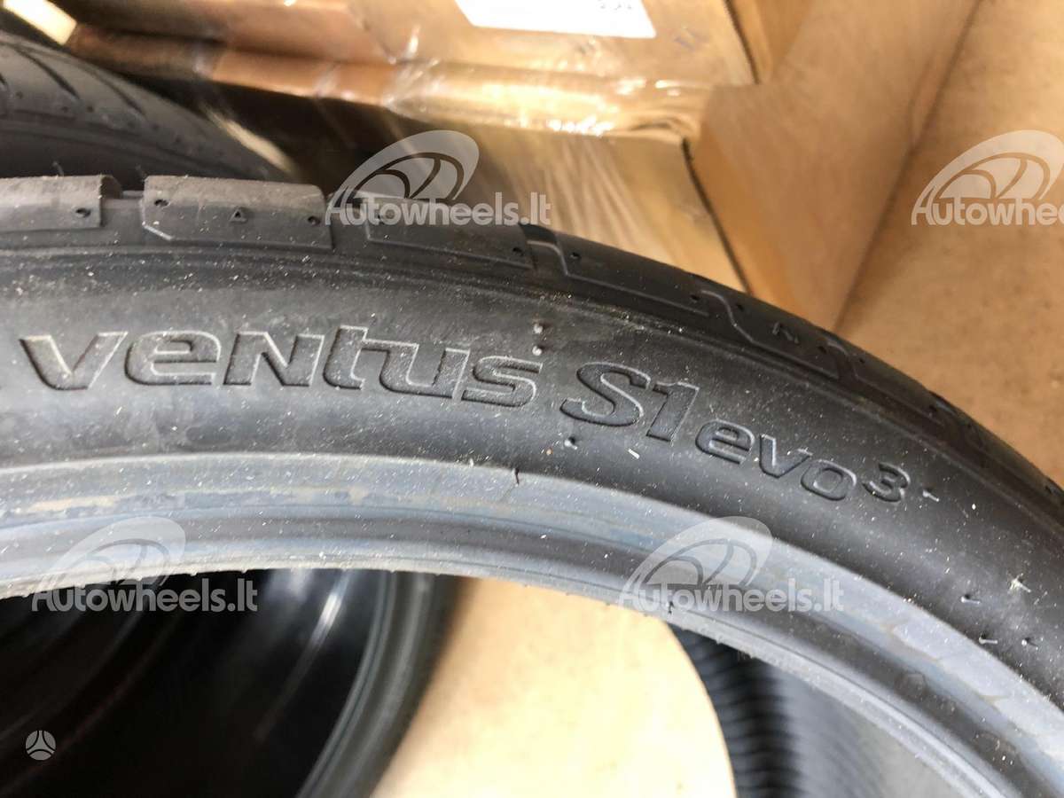 Hankook Ventus S1 Evo3, summer 285/30 R21