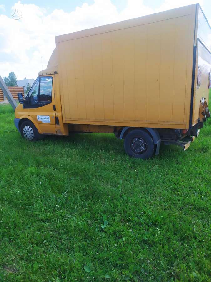 Ford Transit, krovininiai mikroautobusai