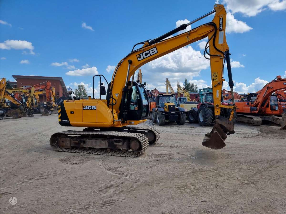 JCB JS 130LC, экскаваторы