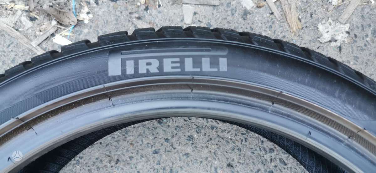 Pirelli, winter 225/40 R19