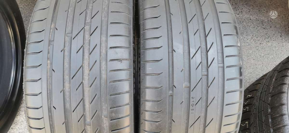 Nokian, summer 255/35 R20