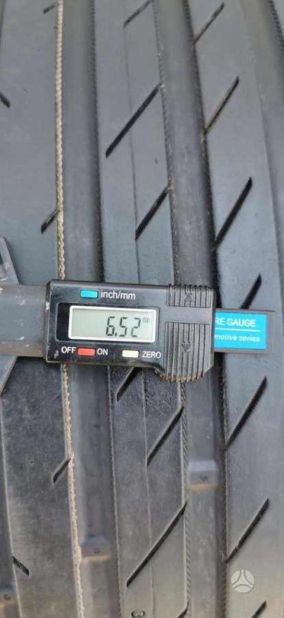 Nokian, summer 255/35 R20