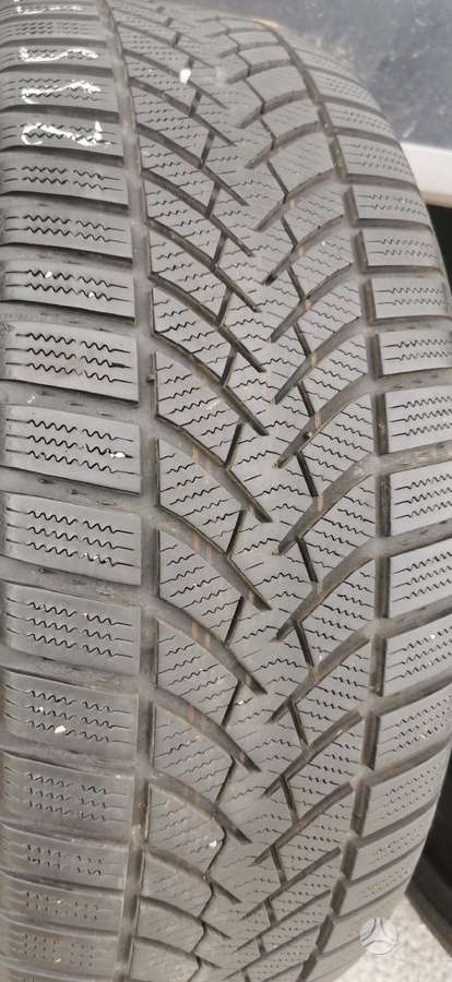 Semperit, ziemas 235/55 R19