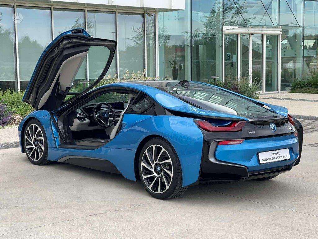 BMW i8, 1.5 l., coupe