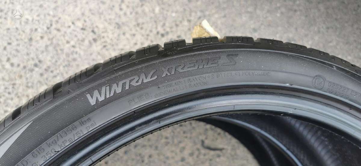 Vredestein, winter 235/35 R19