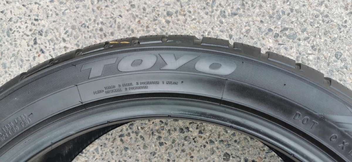 Toyo, žieminės 225/45 R19