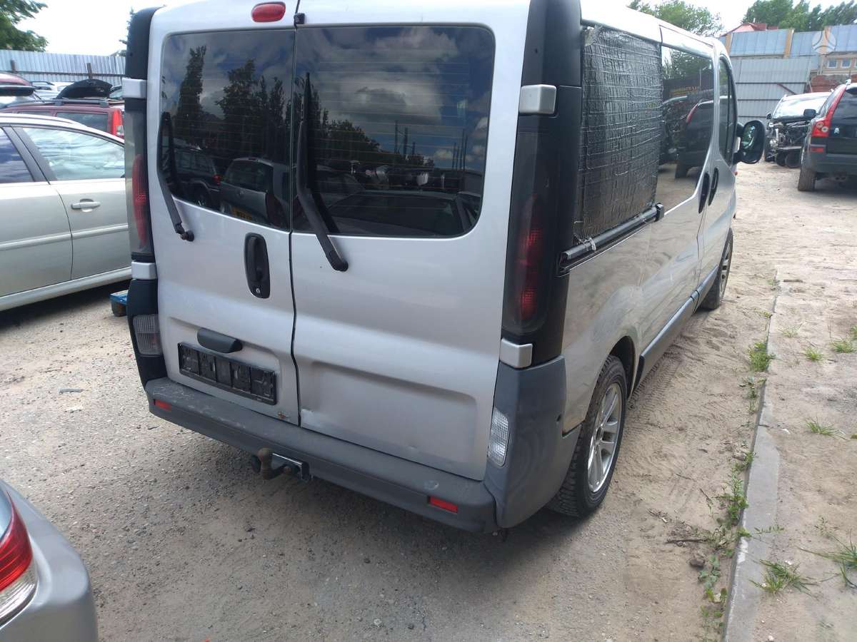 Renault TRAFIC, preču