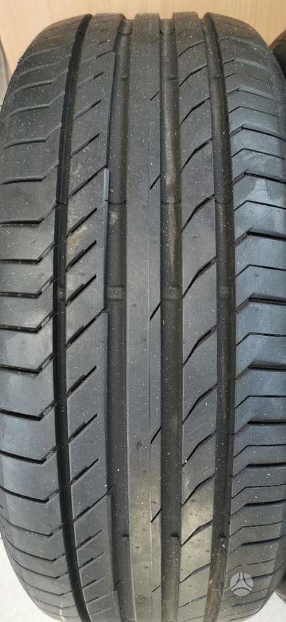 Continental, vasarinės 235/50 R19