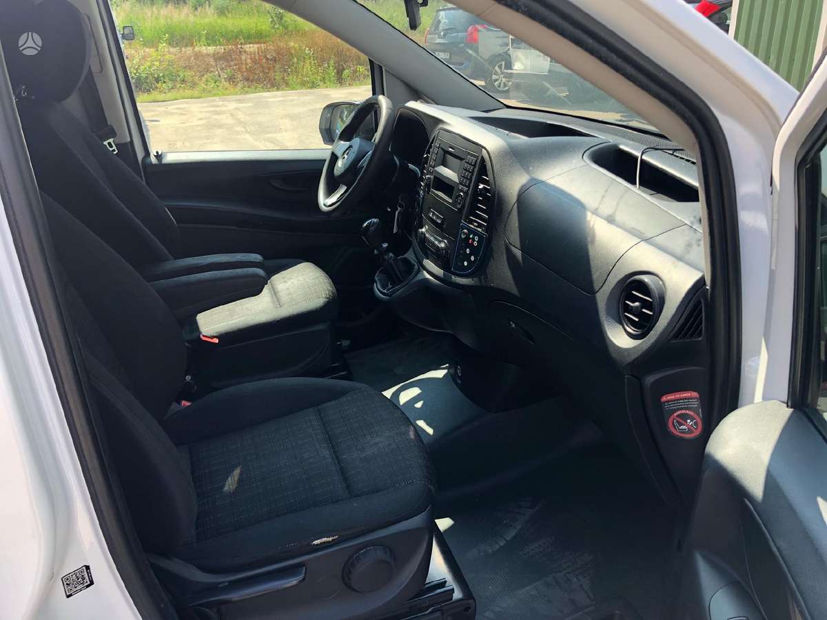 Mercedes-Benz Vito, passenger vans