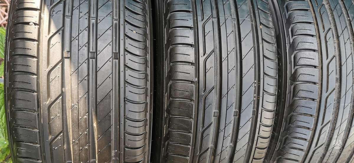Bridgestone, vasaras 215/50 R18