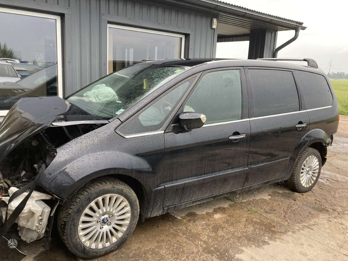 Ford Galaxy dalimis