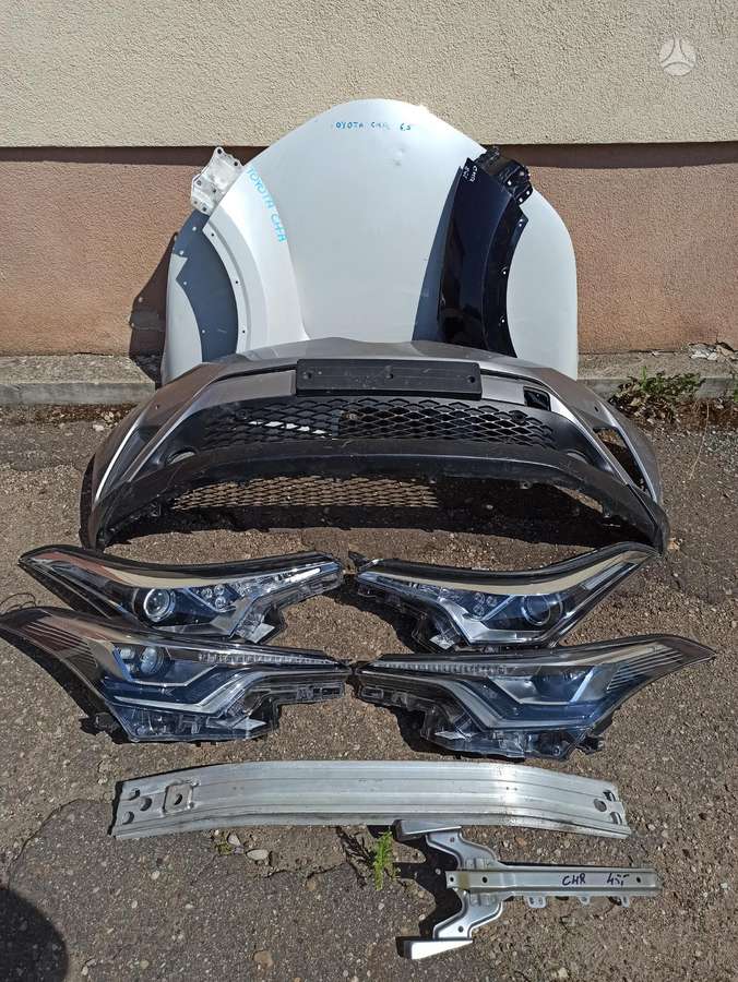 Toyota C-HR kėbulo dalys