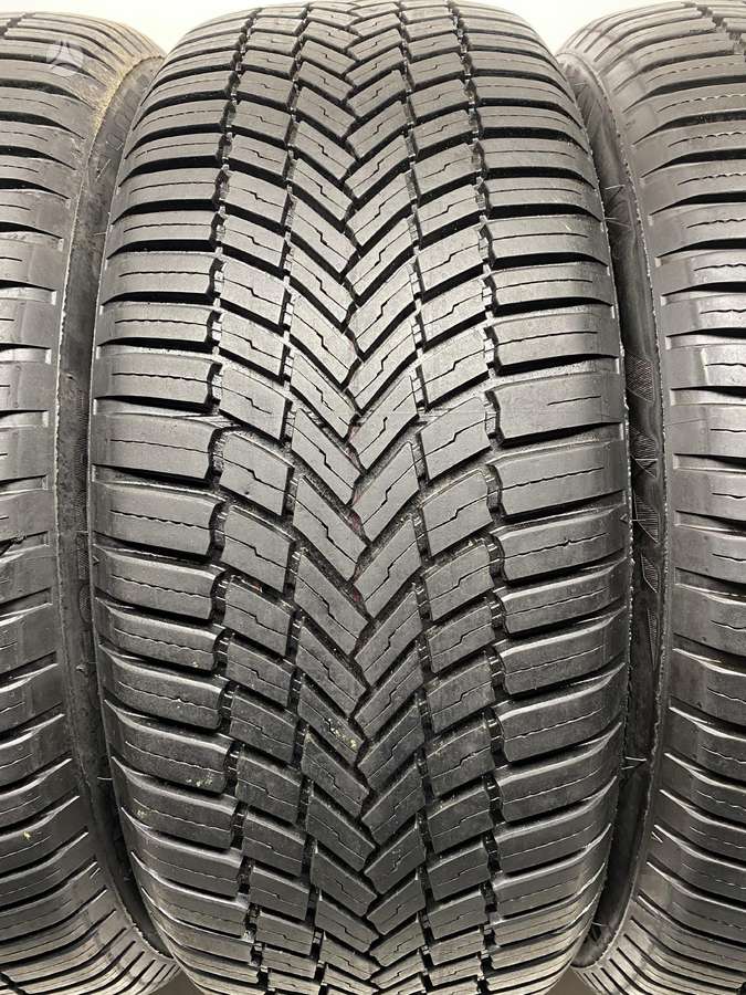 Bridgestone WeatherControlA005 2020m, universalios 215/50 R19