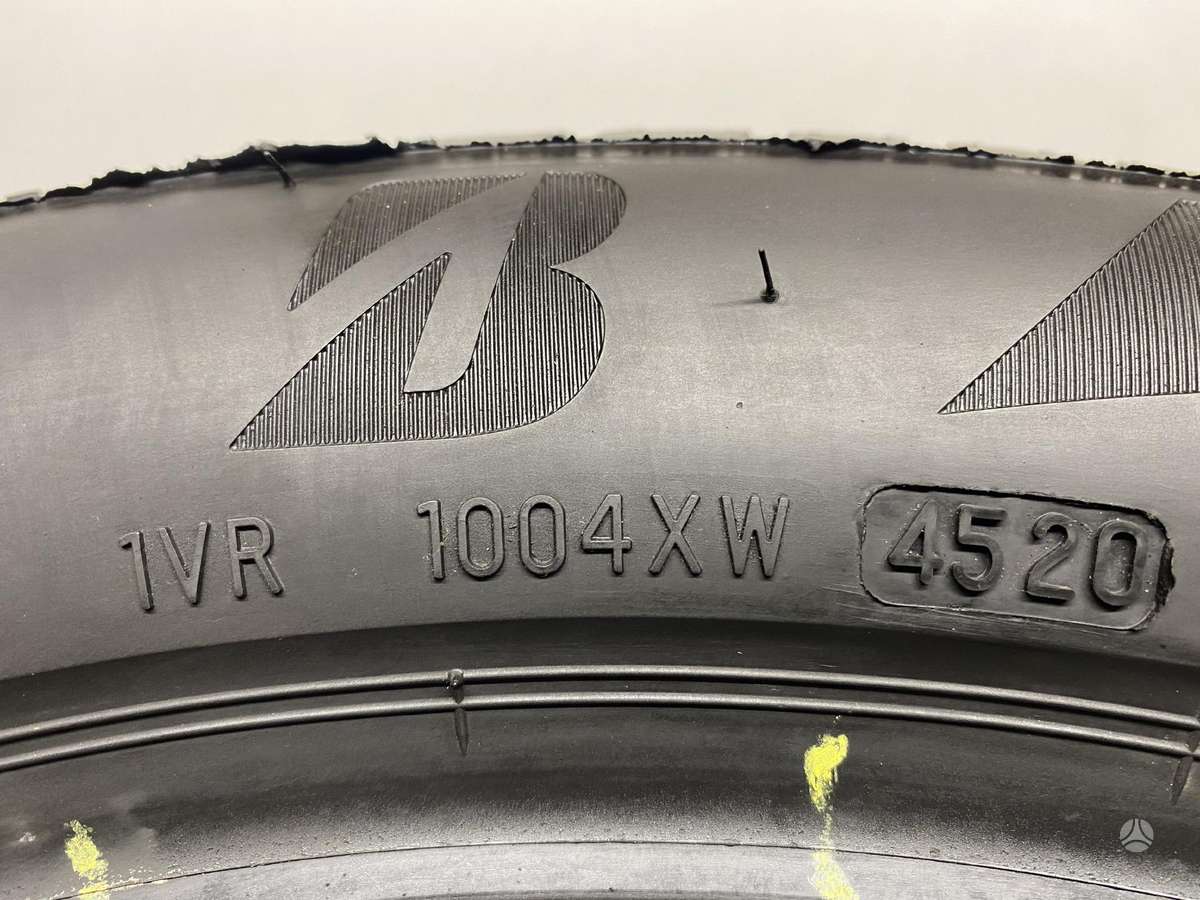 Bridgestone WeatherControlA005 2020m, universalios 215/50 R19